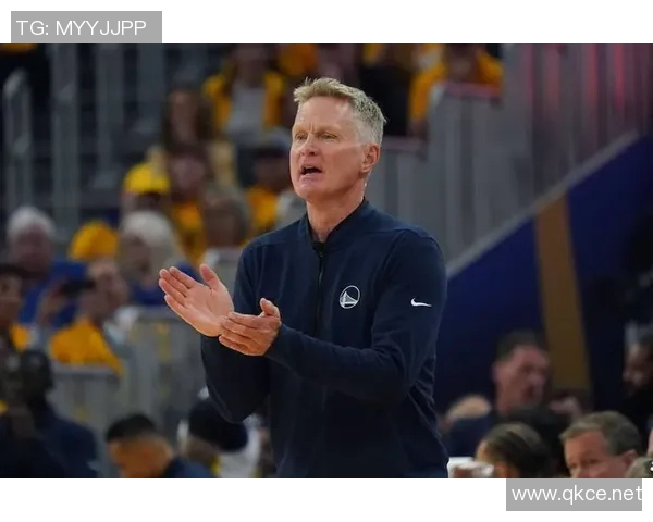 库明加崛起助力勇士锋线轮换深厚库里巴特勒轻松应对灰熊挑战