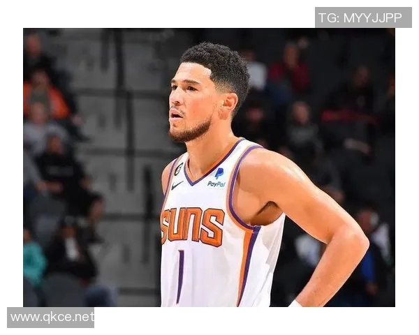 布克因右腹股沟伤势缺席对湖人比赛太阳官方确认无法回归 布克因右腹股沟伤势缺席对湖人比赛太阳官方确认无法回归