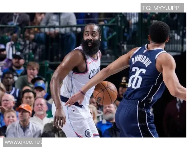 哈登坦言快船现状艰难自信不足难以引领球队前行