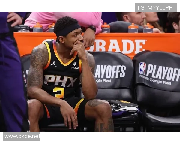 比尔展现全面能力强大的适应力助力球队攻防转换